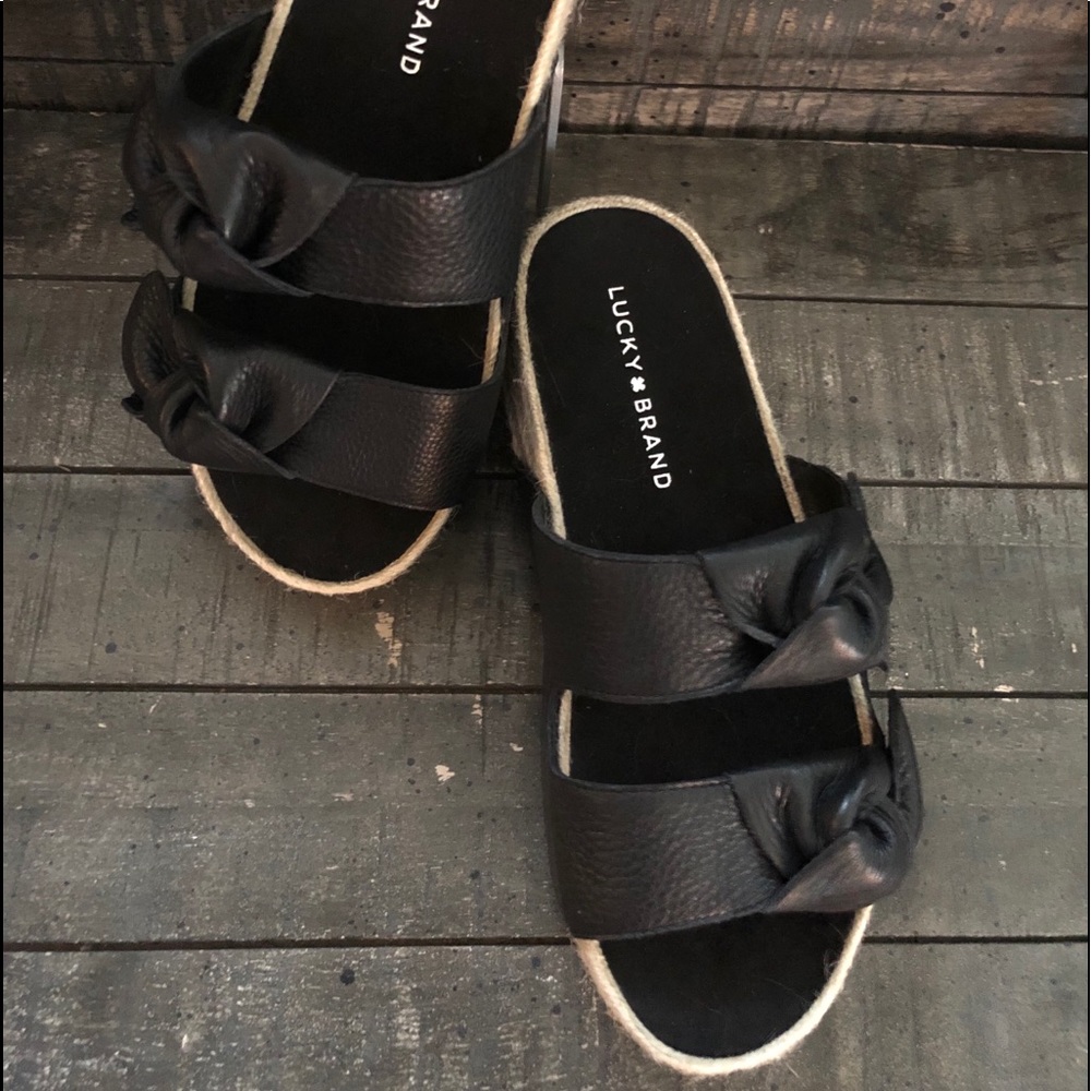 LUCKY 🍀 Izbremma Leather Platform Espadril…